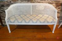 CUSHIONED BENCH - 4