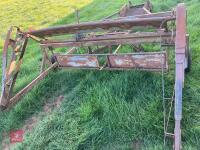 COOKS FLAT 8 BALE SLEDGE - 5