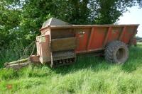 2008 KUHN SLINGER 8124 FYM SPREADER - 8