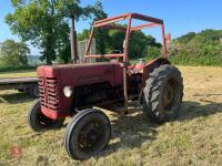 1957 MCCORMICK INTERNATIONAL 2WD TRACTOR - 4