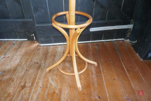 COAT STAND