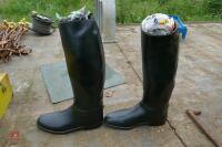 2 X SIZE 10 MENS RIDING BOOTS - 6