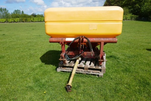 TEAGLE XT46 TWIN DISC FERT SPREADER