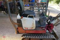 2002 TAKEUCHI TB 108 MINI DIGGER - 7