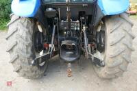 2003 NEW HOLLAND TD95D 4WD TRACTOR - 18