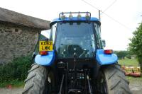 2003 NEW HOLLAND TD95D 4WD TRACTOR - 48