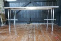 5' FOLDABLE TABLE