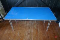 5' FOLDABLE TABLE - 4