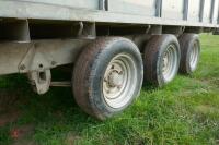 14' IFOR WILLIAMS LIVESTOCK TRAILER - 25