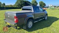 2015 TOYOTA HILUX 3L INVINCIBLE PICK UP - 4