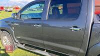 2015 TOYOTA HILUX 3L INVINCIBLE PICK UP - 11