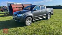 2015 TOYOTA HILUX 3L INVINCIBLE PICK UP - 15