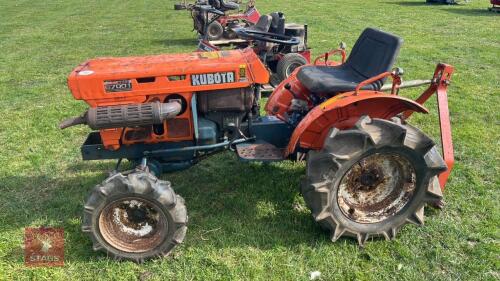 KUBOTA B7001 COMPACT TRACTOR