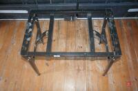 KONIG & MEYER INSTRUMENT STAND - 2