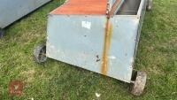 8' IAE WALK IN LAMB CREEP FEEDER - 7