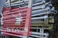 10 GALVANISED BALLAST RAIL POSTS - 4