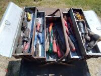 BOX OF SCREWDRIVERS - 3