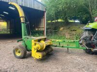 JOHN DEERE 3765 TRAILED FORAGER - 2