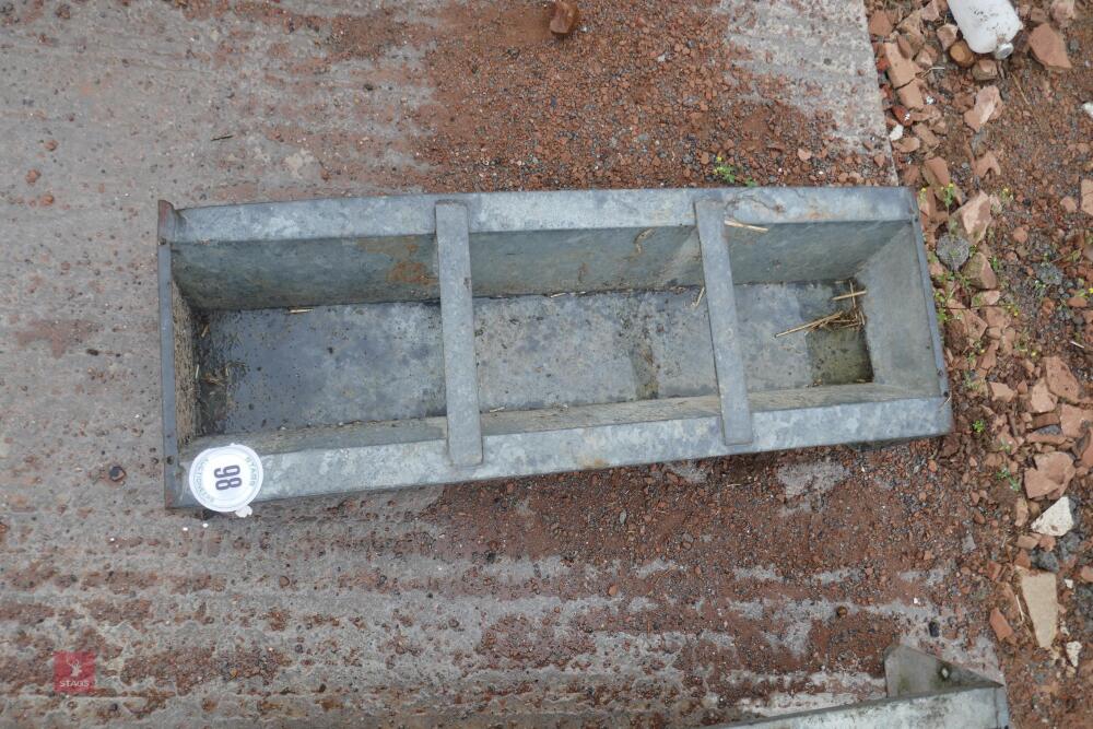 3' GALVANISED GROUND FEED TROUGH