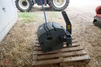 NEW HOLLAND WEIGHT CARRIER - 6