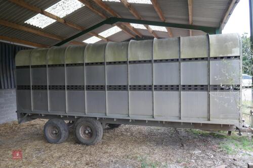 BATEMAN 20' TWIN AXLE LIVESTOCK TRAILER