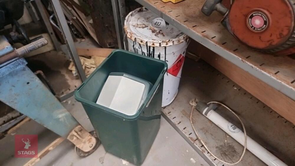 TUB OF MASTER BITUMEN + BIN