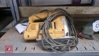 DEWALT JIGSAW - 2