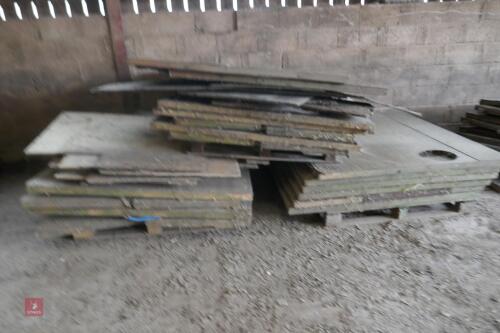 PALLET OF WOODEN PANELS