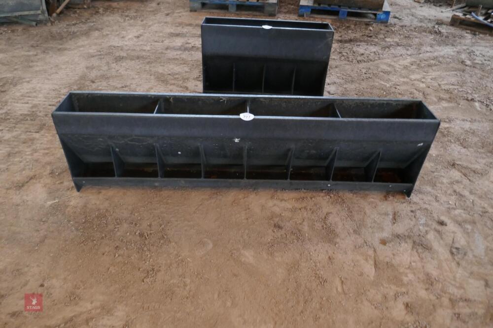 6' BLACK PLASTIC PIGLET FEEDER