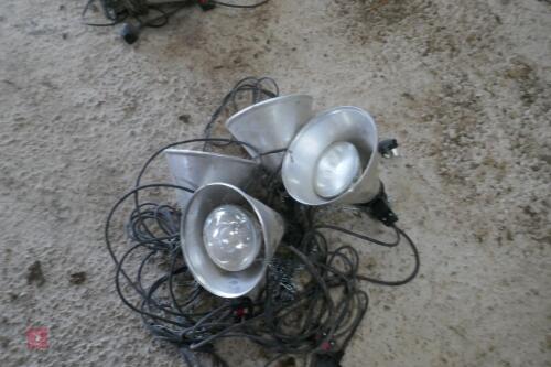 4 HEAT LAMPS