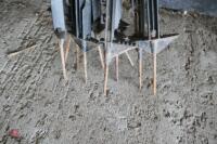 10 BLACK FENCING STAKES - 2