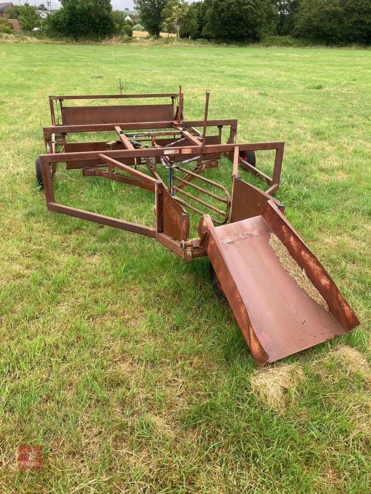 COOKS FLAT 8 BALE SLEDGE