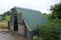 LARGE INSULATED PIG HOUSE - 3