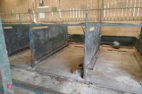 9 PIG FARROWING CRATES - 3