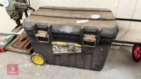 STANLEY TOOL CHEST - 2