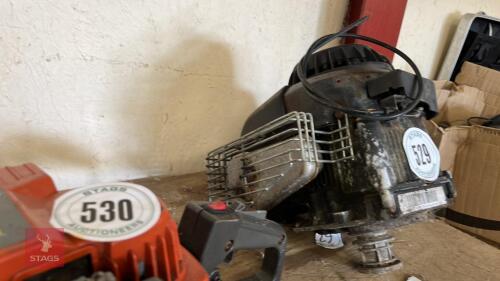 BRIGGS + STRATTON 450 ENGINE