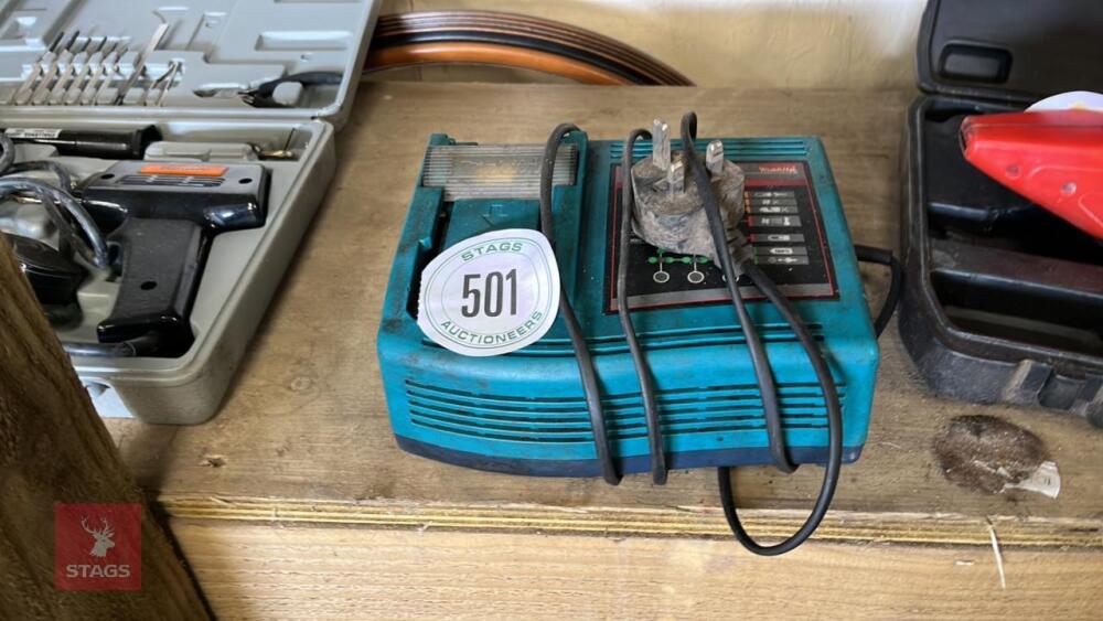 MAKITA BATTERY CHARGER