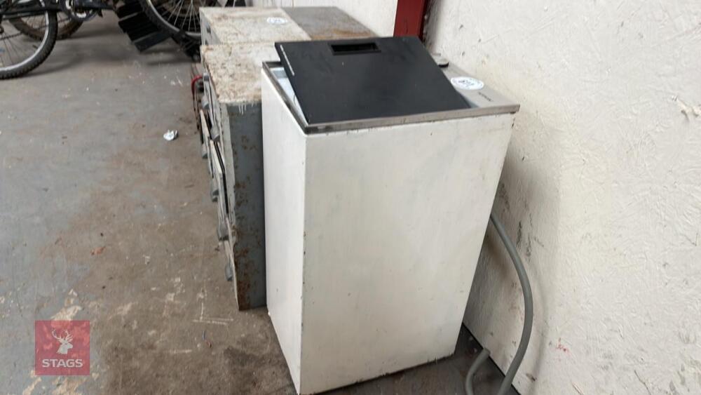 HOTPOINT SPIN DRYER