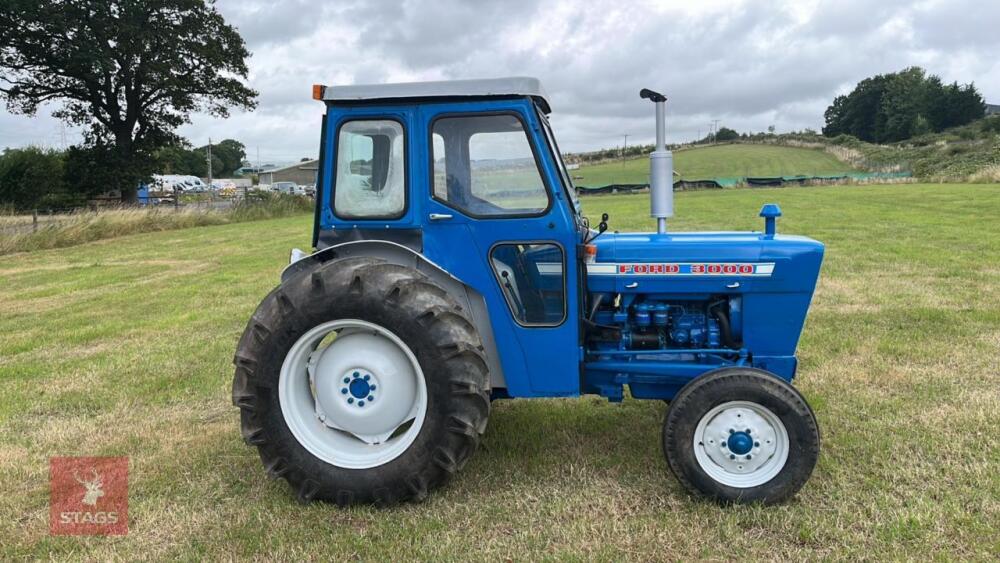 1968 FORD 3000 2WD TRACTOR