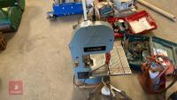 DELTA BAND SAW 240V - 2