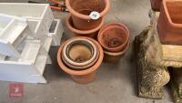 QUANTITY OF CLAY PLANT POTS - 5