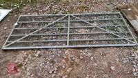 9' MESHED YARD GATE - 2