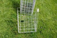 5 X GALV SHEEP HOOK OVER HAY RACKS - 4