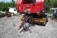 2004 NEW HOLLAND BR740 ROUND BALER - 7