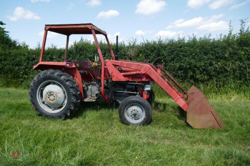 MASSEY FERGUSON 135 TRACTOR