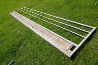 IAE 15' GALV SHEEP FEED BARRIER - 5