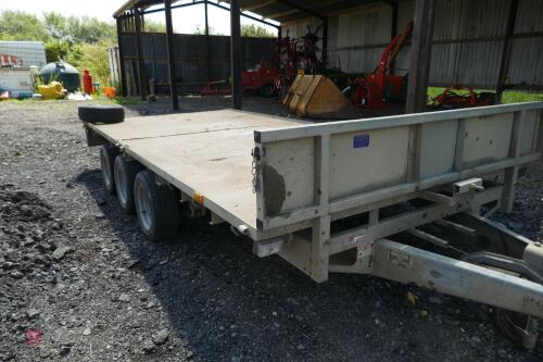 IFOR WILLIAMS TRI-AXLE FLATBED TRAILER