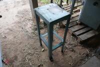 WORKSHOP METAL STAND - 2