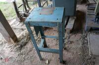 WORKSHOP METAL STAND - 4