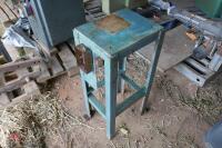 WORKSHOP METAL STAND - 6